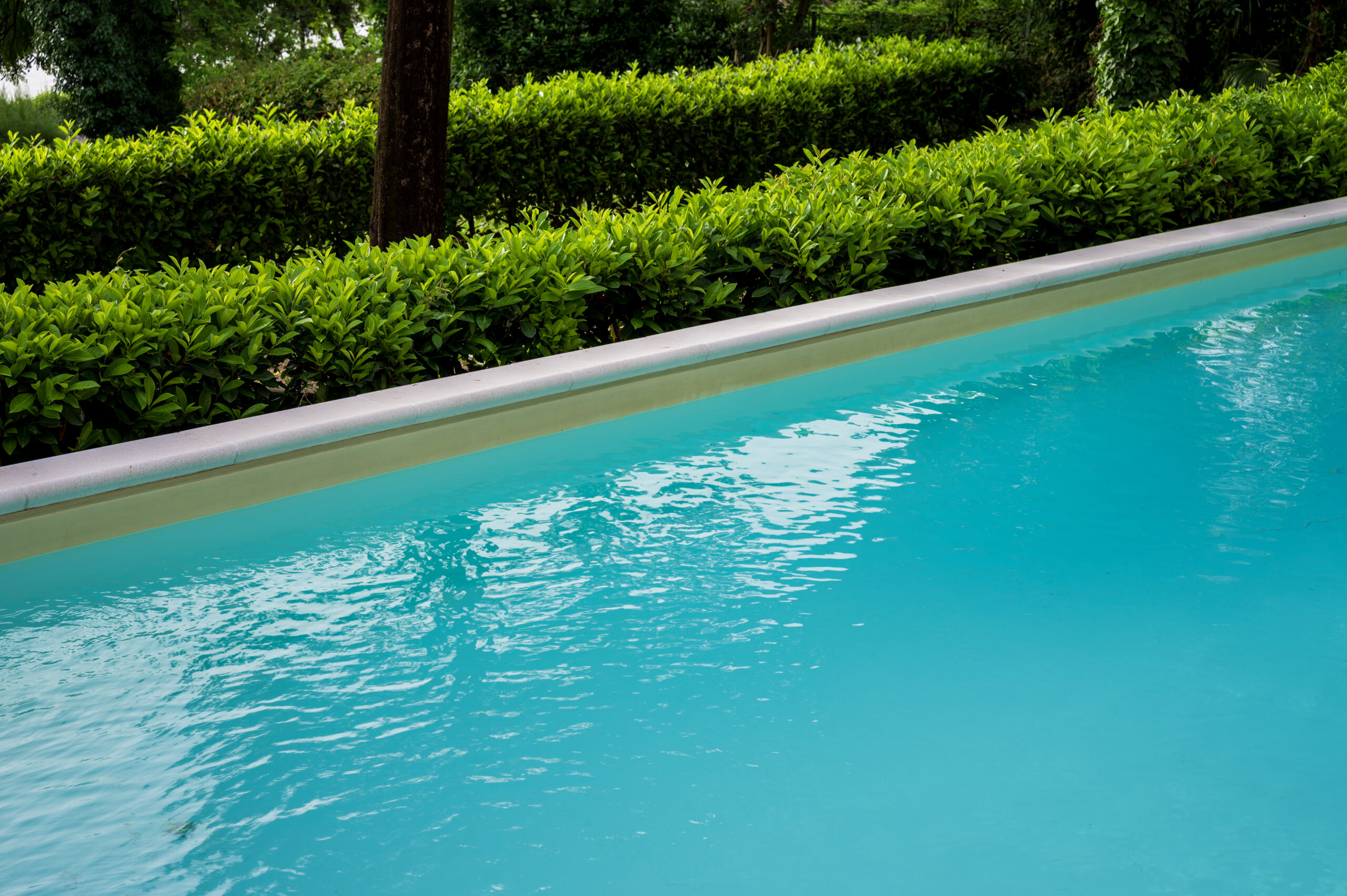 Piscine seminterrate