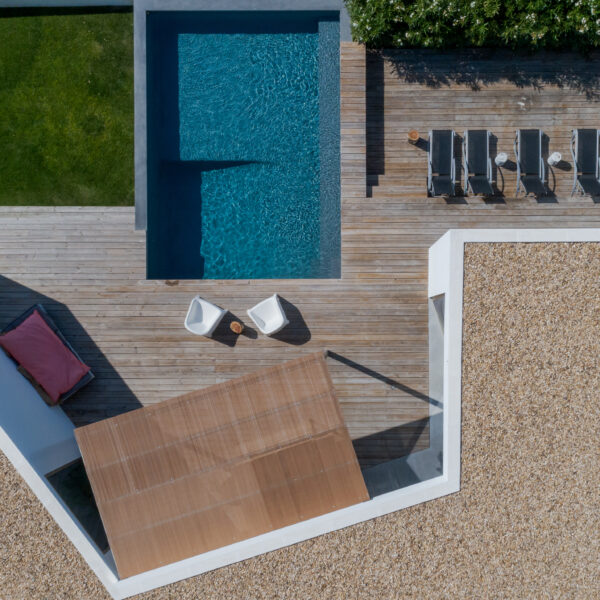 Piscine minimaliste: design contemporaneo e funzionalità